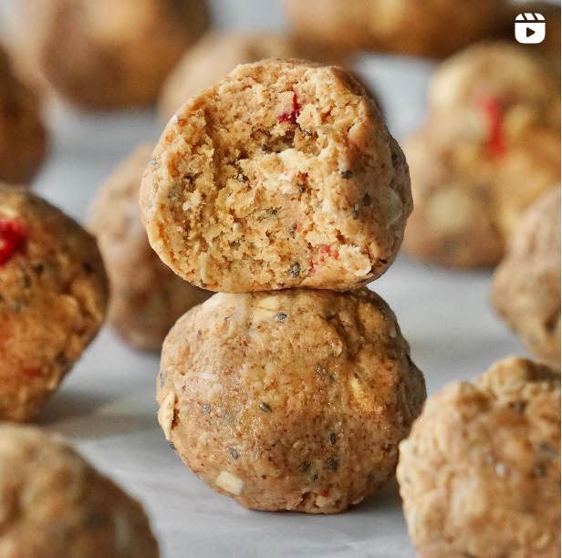 Strawberry French Toast Protein Balls