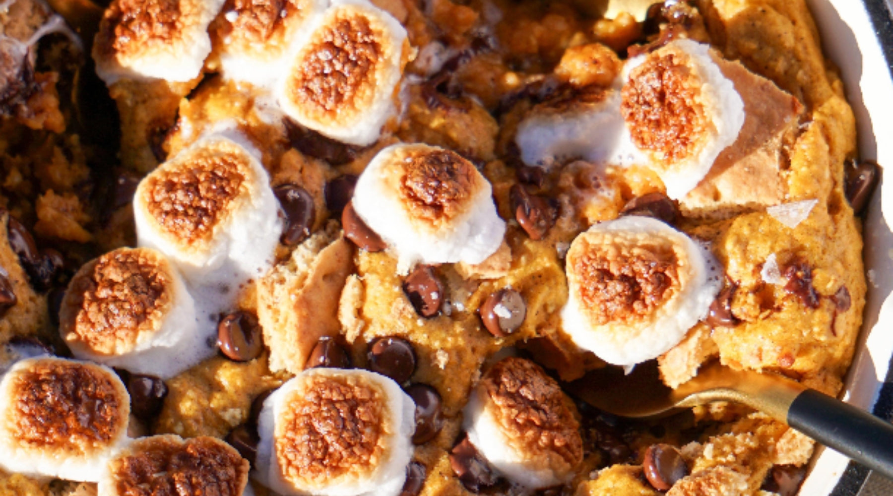 S’mores Pumpkin Cookie Skillet